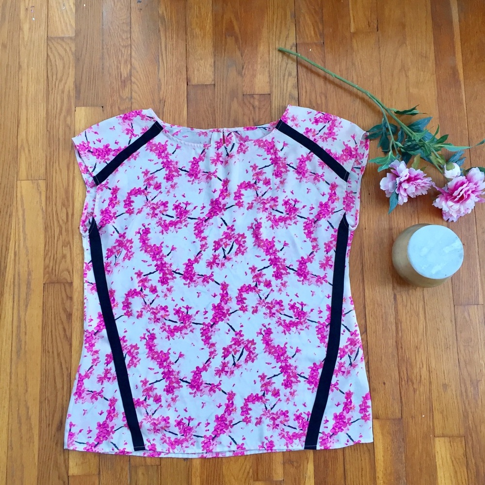 Banana Republic Japanese Maple Top